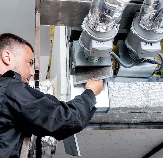  Why Homeowners & Businesses Trust Us in East Moline, IL?